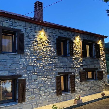 Cosy Lake House, Μια Ανάσα Πριν Τη Λίμνη Kalívia エクステリア 写真