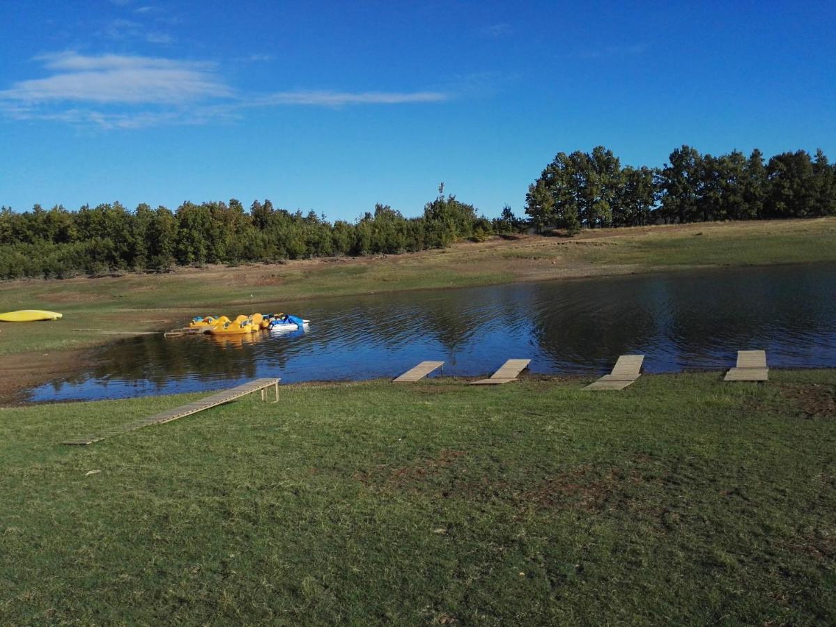 Cosy Lake House, Μια Ανάσα Πριν Τη Λίμνη Kalívia エクステリア 写真