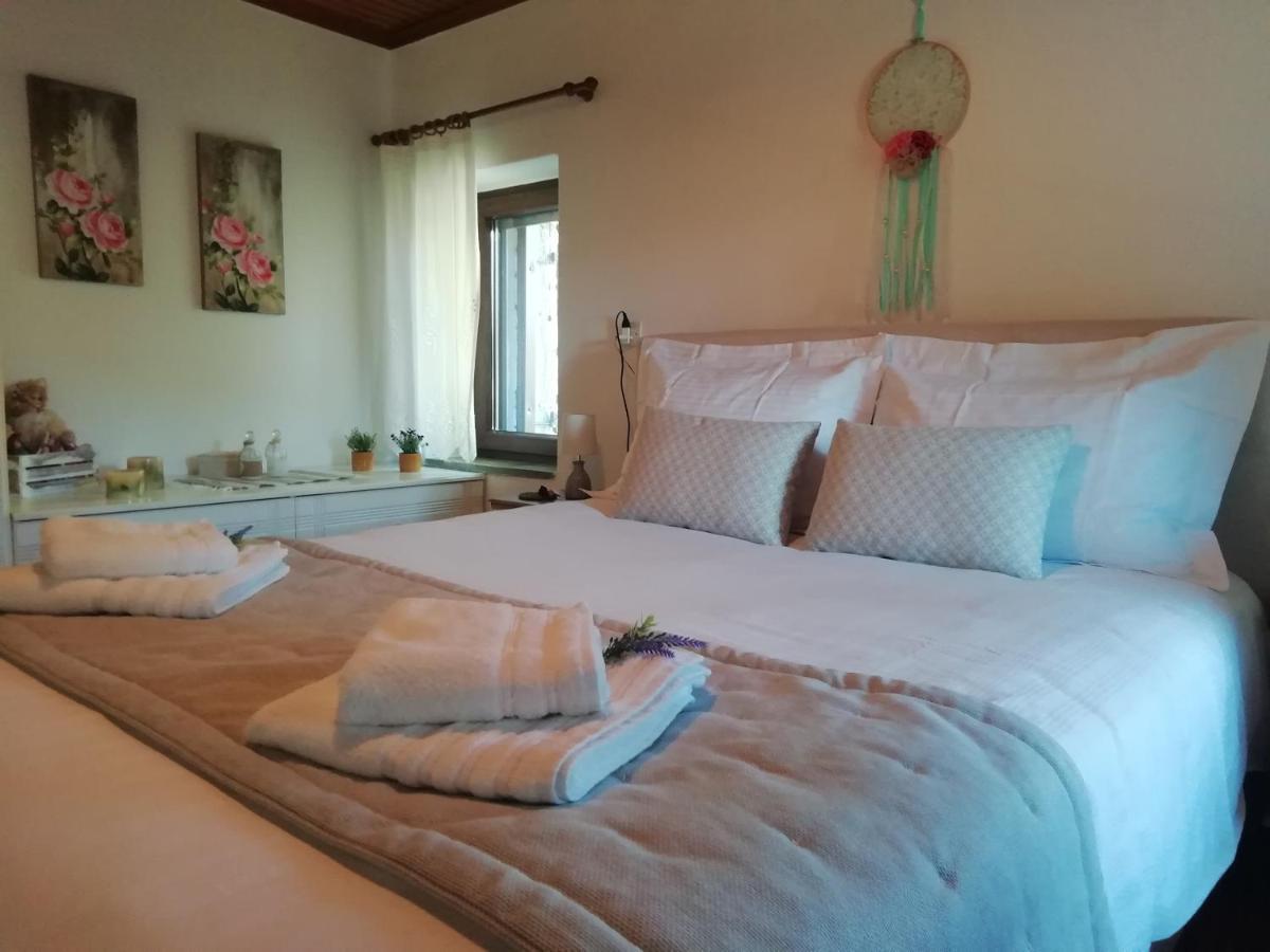 Cosy Lake House, Μια Ανάσα Πριν Τη Λίμνη Kalívia エクステリア 写真