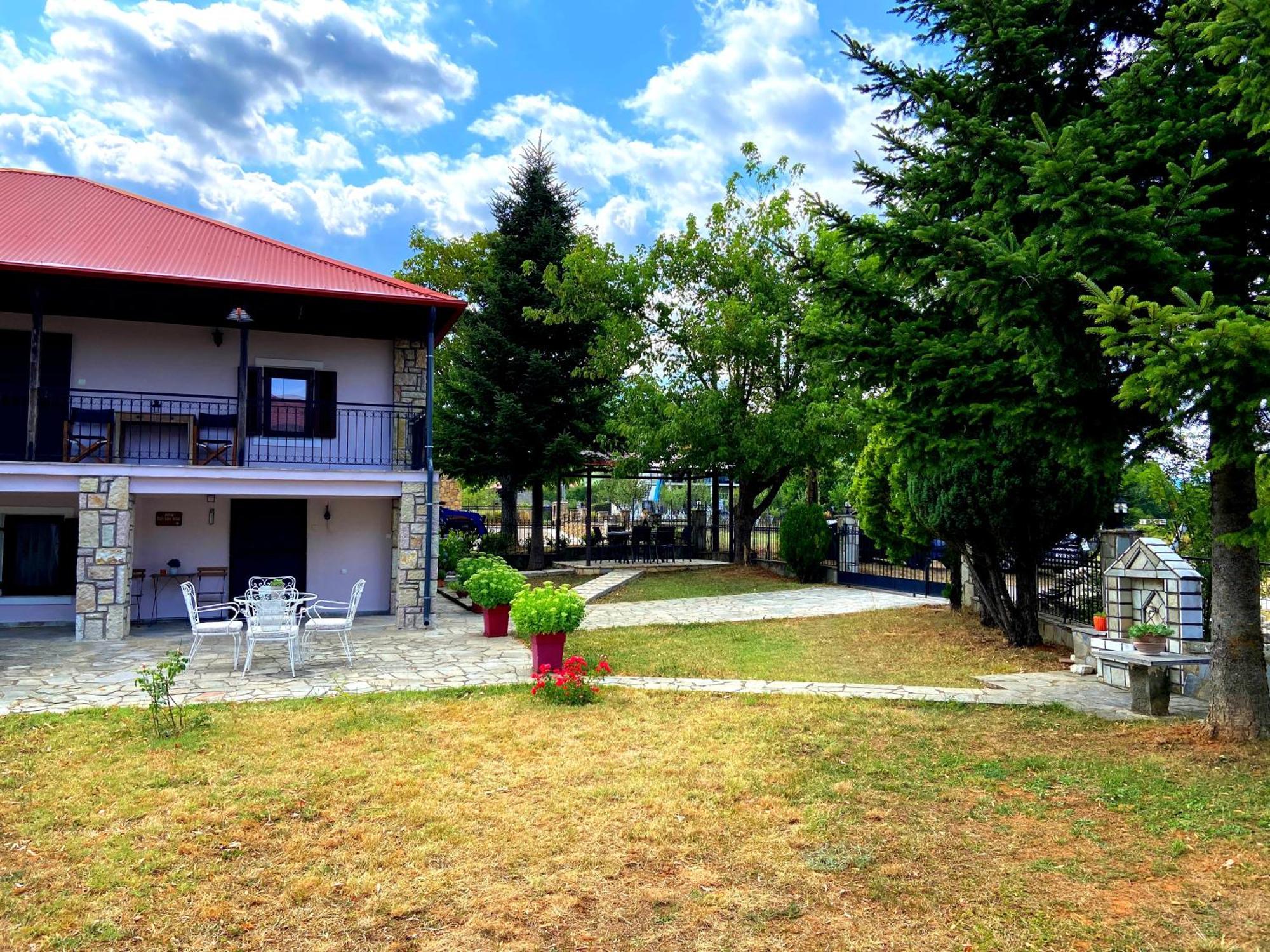 Cosy Lake House, Μια Ανάσα Πριν Τη Λίμνη Kalívia エクステリア 写真