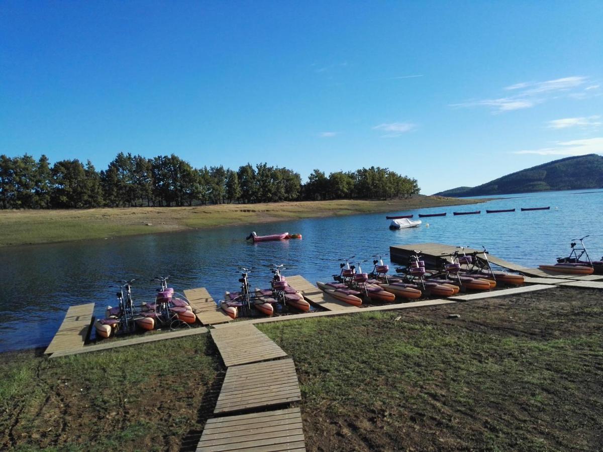 Cosy Lake House, Μια Ανάσα Πριν Τη Λίμνη Kalívia エクステリア 写真
